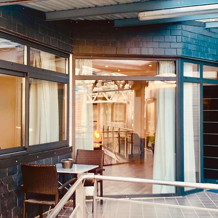Superbe Appartement En Hyper Centre De Charleville Luaran gambar